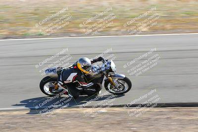 media/Feb-05-2023-Classic Track Day (Sun) [[c35aca4a42]]/Group 2/session 1 turn 9/